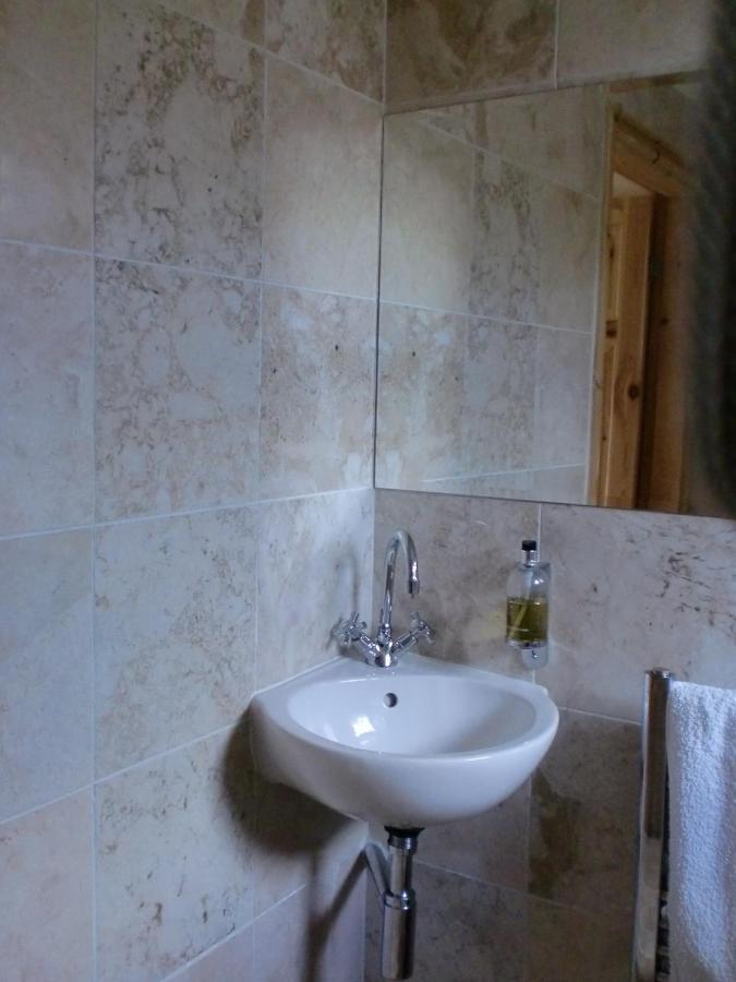 Quiet, Cosy Annexe Room Rough Close Eksteriør bilde