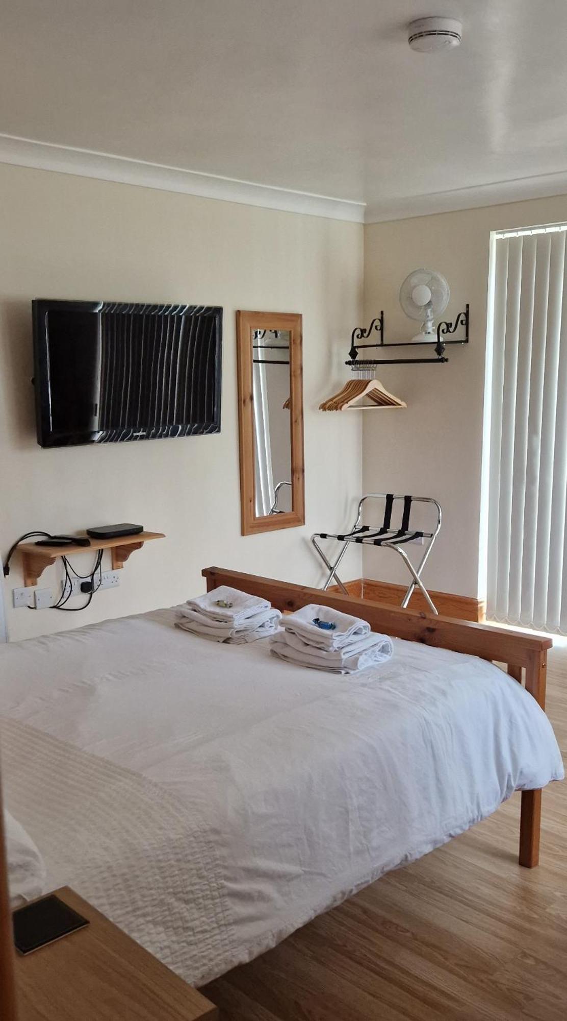 Quiet, Cosy Annexe Room Rough Close Eksteriør bilde
